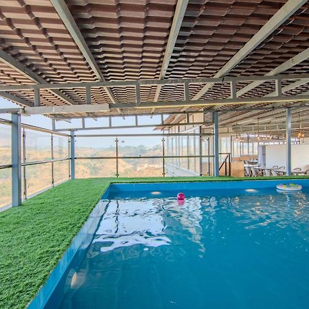 Oxi Valley Resort 伊加特普里 外观 照片