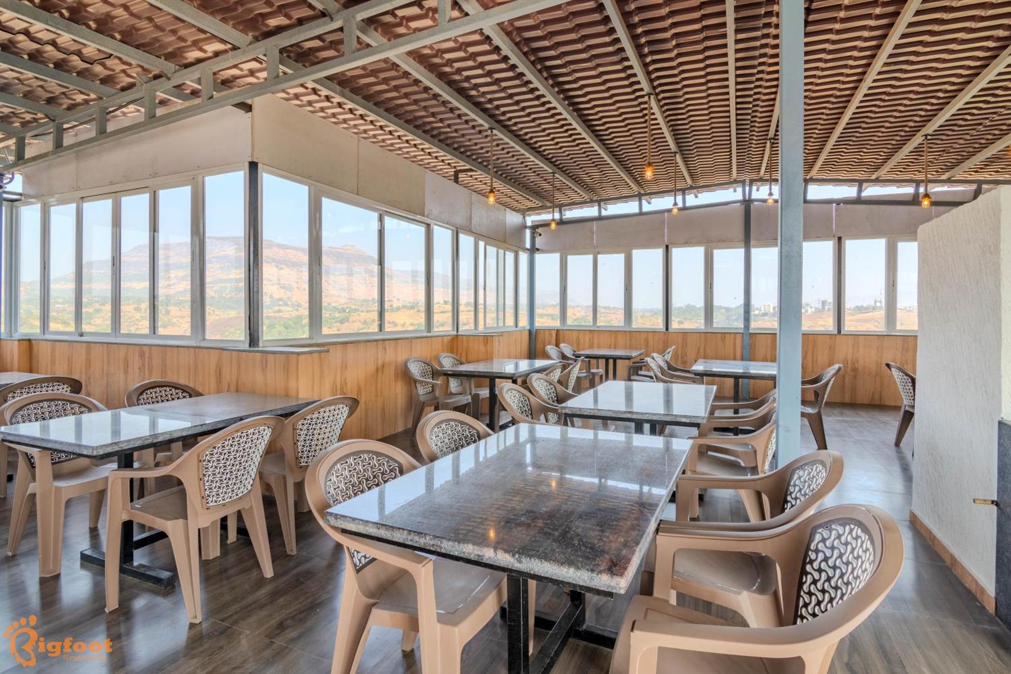 Oxi Valley Resort 伊加特普里 外观 照片